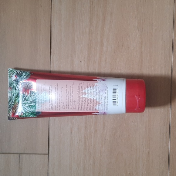 NWT Bath & Body Works Body Cream - Picture 2 of 2